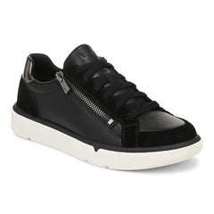 City Walk AXS Sneaker
